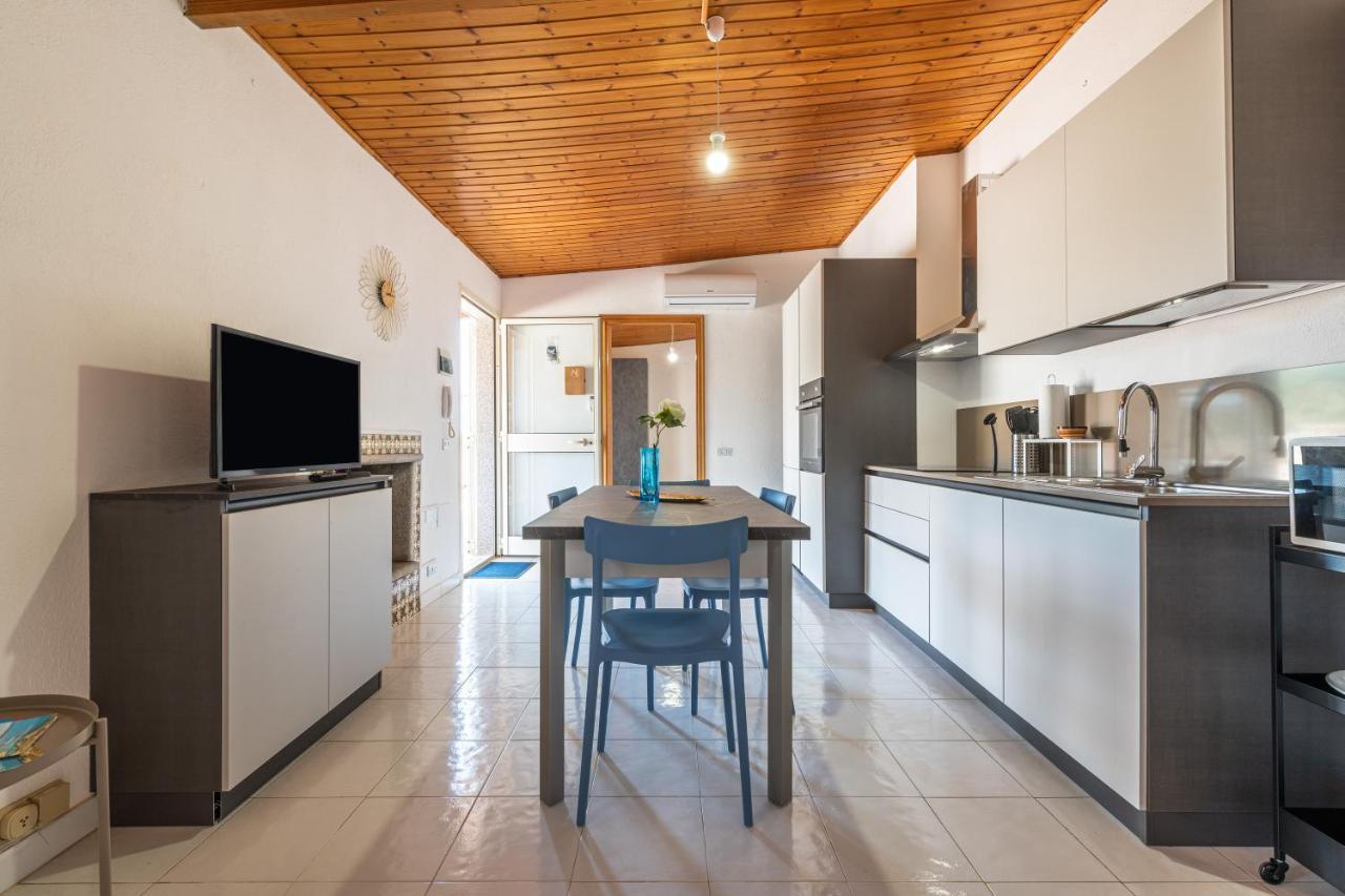 Attico Lussu Villa Villasimius Buitenkant foto