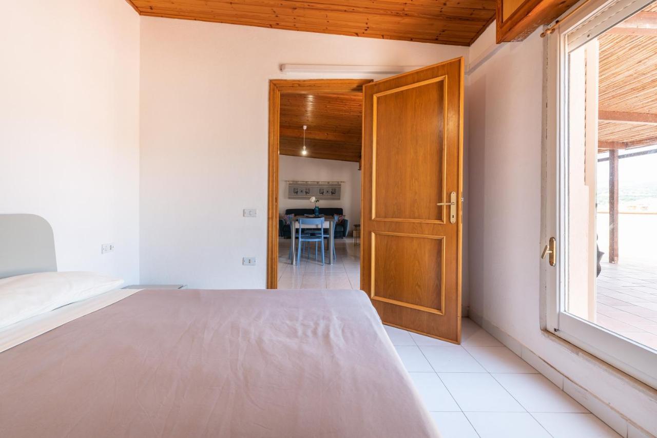 Attico Lussu Villa Villasimius Buitenkant foto